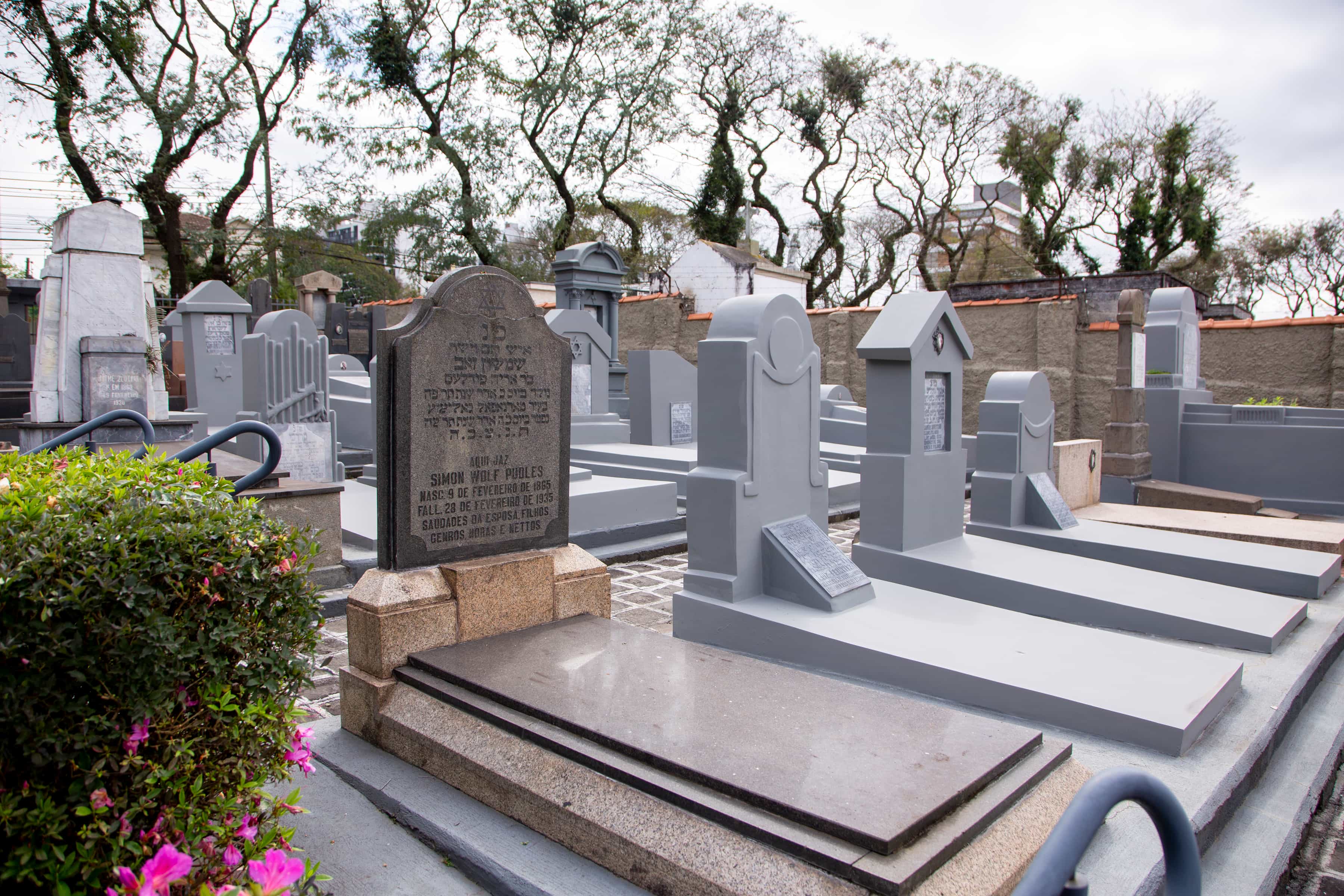Cemitério Israelita do Água Verde